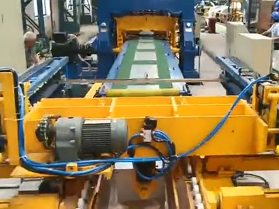 KJF100-3x1300mm飛(fei)剪生産(chan)線