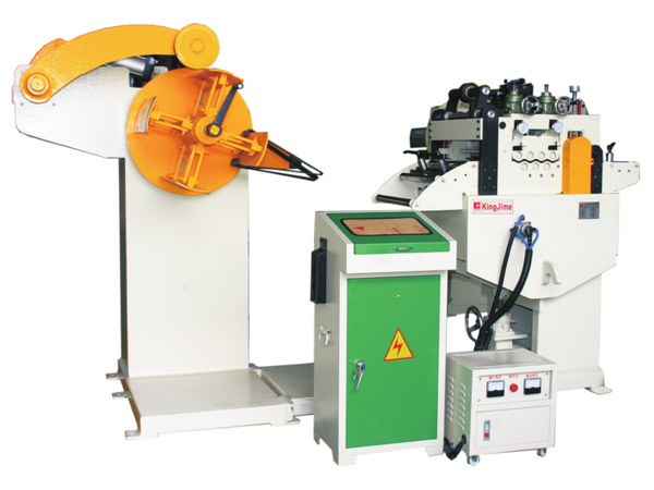 經濟(ji)型三(san)合一(yi)矯直(zhi)送料(liao)機